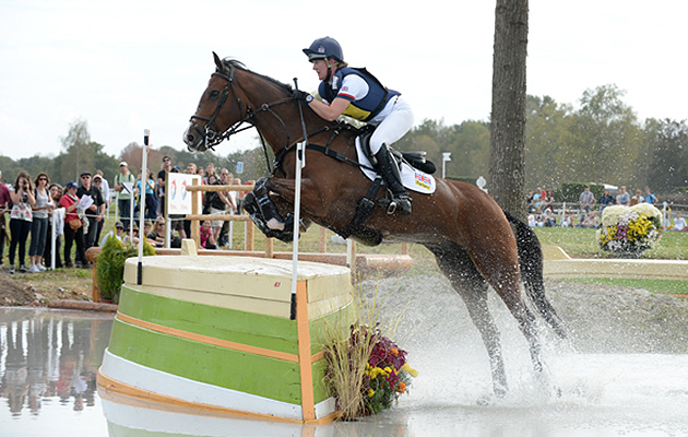 ONE TWO MANY_Pau14pn_48945C