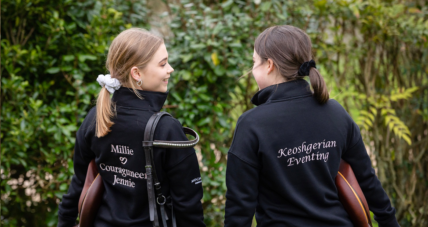 Mochara-Sweater-reverse