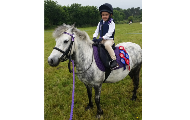 Crumpet and Daisy gymkhana - photo by Louise Bull 16062015