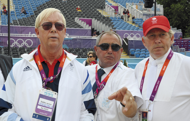 Olympics Show jumping 06 08 2012 ROB HOEKSTRA - BOB ELLIS - NICK SKELTON