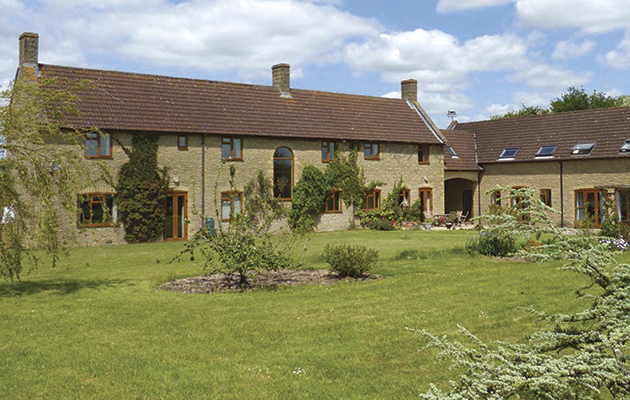 Kingfisher Farm brochure-1