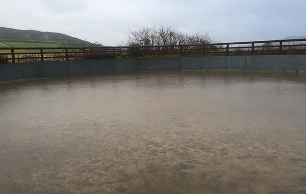 Roundpen floods