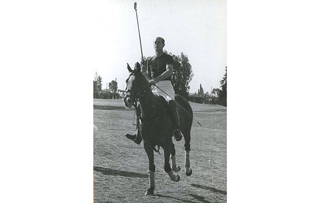 AT THE HURLINGHAM CLUB NR BUENES AIRES, HE TOOK PART IN A POLO TOURNAMENT. HIS TEAM 'WINDSOR PARK' CONSISTED OF THE BROTHERS ALBERT PREDRO AND HORACIO HEGUY AND DANIEL GONZALES 12.10.1966