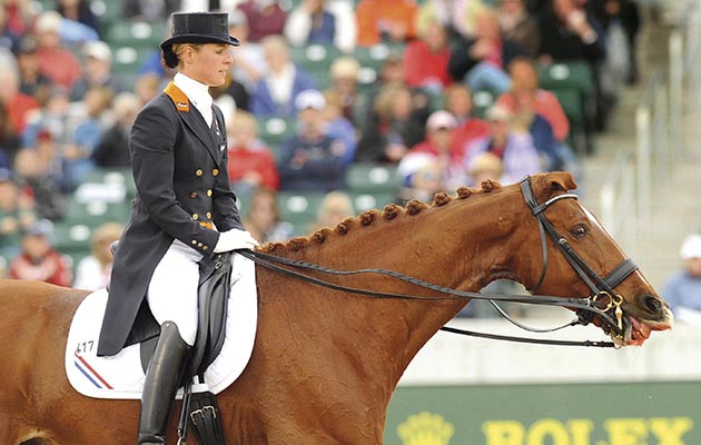 WEG 28.09.10. Andelinde Cornelissen on Jerich Parzival with blood in mouth.