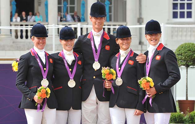 Olympics Eventing Showumping 31 07 2012 PODIUM - NICOLA WILSON - ZARA PHILLIPS - WILLIAM FOX PITT - MARY KING - TINA COOK