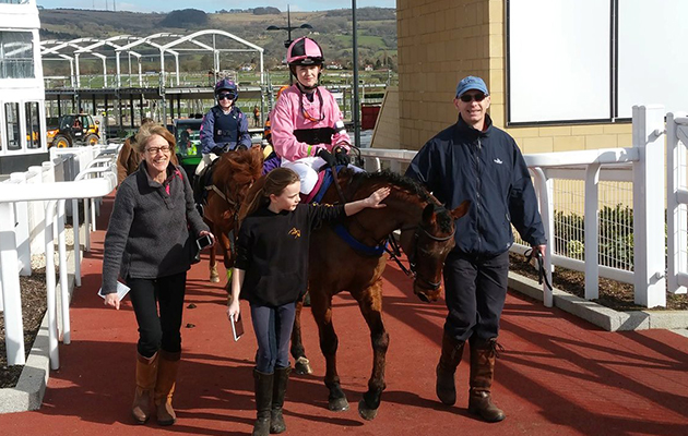 Wooden horse takes Olivia Tubb to first Cheltenham win - with family at Cheltenham - PRA, April 2016