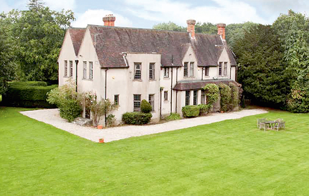 property vet 21 april Savills, Kingsmead, £3,450,000-1