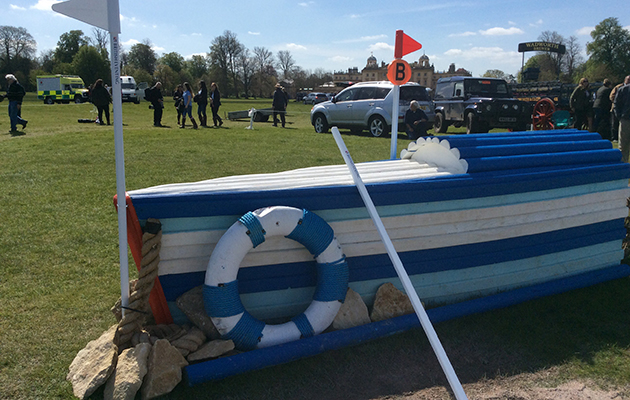 BADMINTON GRASSROOTS COURSE WALK 2016 image_00010