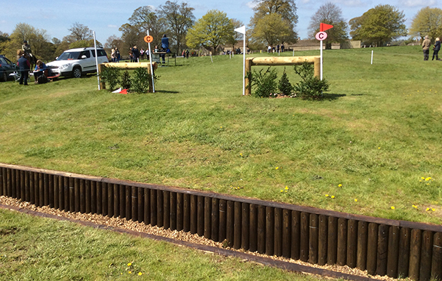 BADMINTON GRASSROOTS COURSE WALK 2016 image_00038