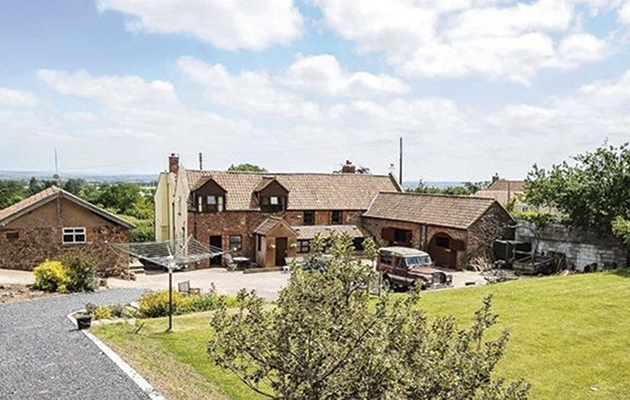 PROPERTY UNDER 500 Thurloxton