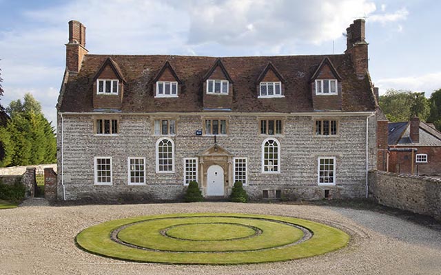 Savills, Ogbourne Maisey Manor, £1,400,000-1