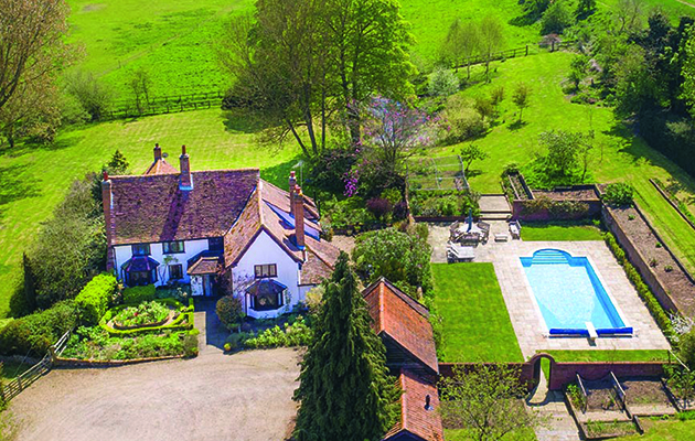 VET PROPERTY 30 JUNE Savills, Church Farm House, £1,250,000-1
