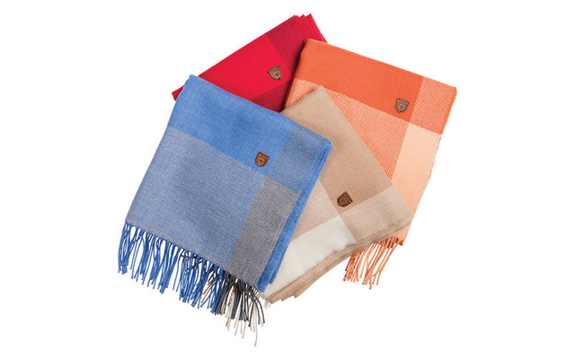 dubarry-accessories-womens-clothing-ladies-scarves-designer-scarf-9769-fassaroe-group-03