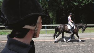 Things successful riders don’t do Claire Clancy and Kate Marchant share a Trakehner gelding , Holme Grove Ludwig ( stable name Louis. They both compete him at dressage competitions and school each other. Schooling