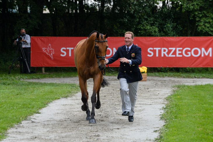 European Eventing Championships 2017 trot-up Oliver Townend Cooley SRS