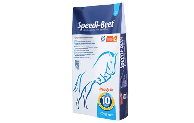 Feed to keep your horse happy and healthy this winter - Horse & Hound
