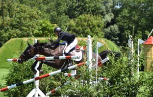 CALUNA Z Angelie VON ESSEN thrills and spills fall falling