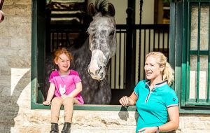 Laura Tomlinson and daughter Annalisa