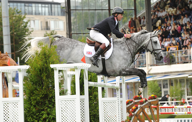 NICK SKELTON AND CARLO 273