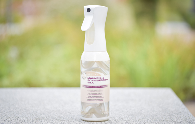 SHOWMASTER Tail and Mane Silk Deluxe review