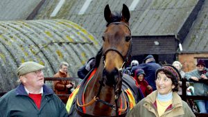 Mandatory Credit: Photo by David Hartley/REX/Shutterstock (447237a) 'BEST MATE' WITH TERRY BIDDLECOMBE AND HENRIETTA KNIGHT 'BEST MATE' RETURNING HOME AFTER WINNING CHELTENHAM GOLD CUP, BRITAIN - 19 MAR 2004