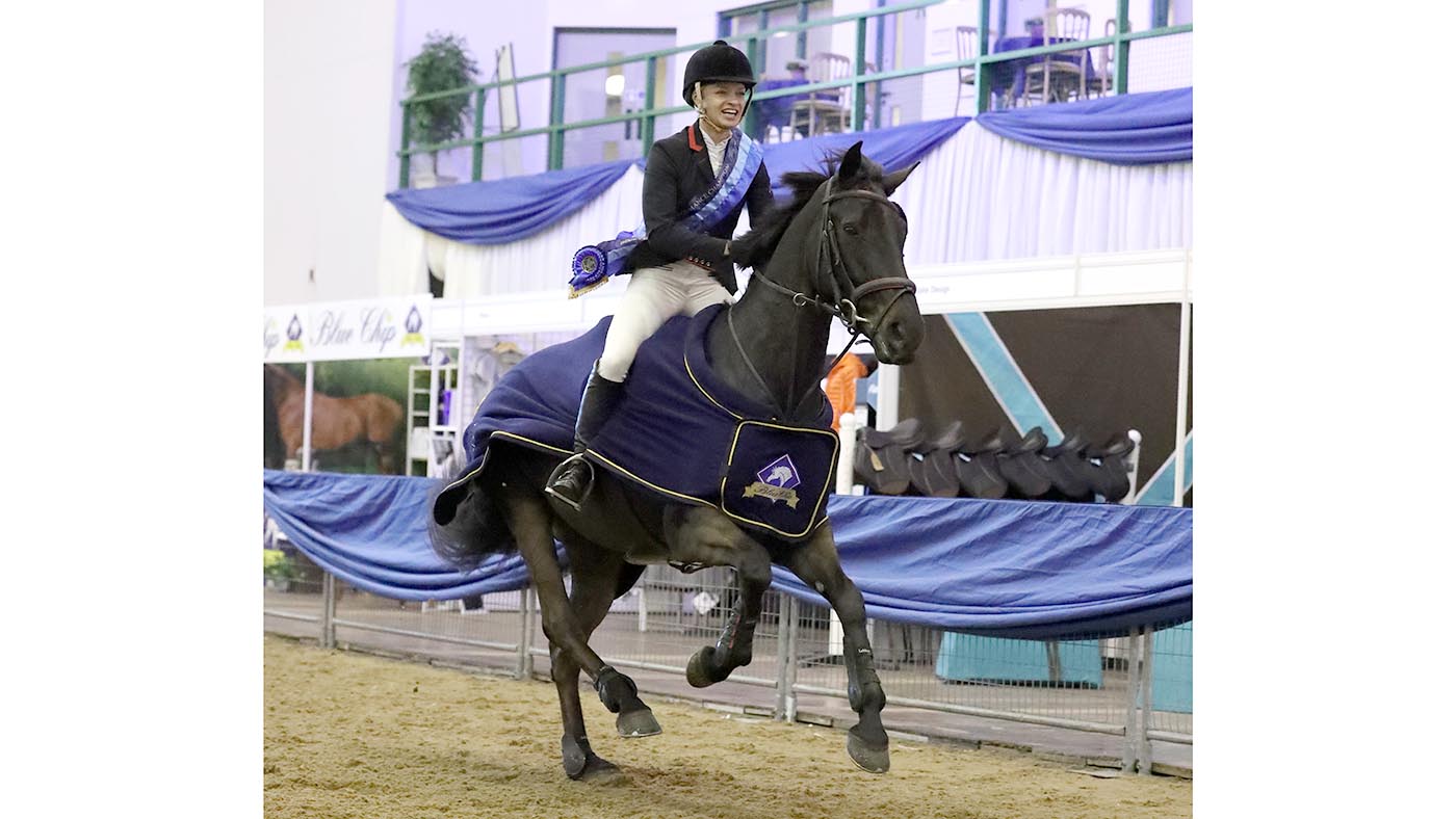 Blue Chip Winter Championships 2019  Class 11 Winner 1112 - Vancurtis and Bex MasonBlue Chip Karma Performance Championship  1 25m
