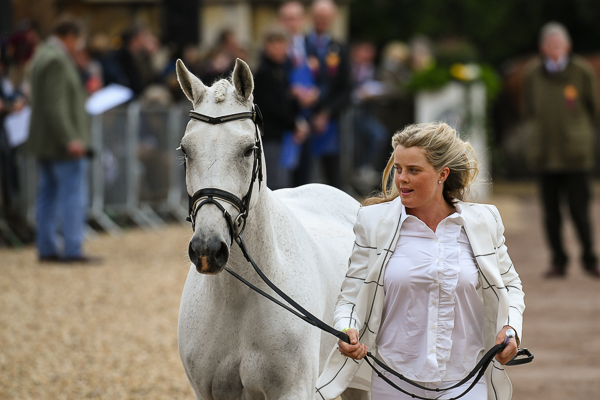 Badminton trot-up fashion