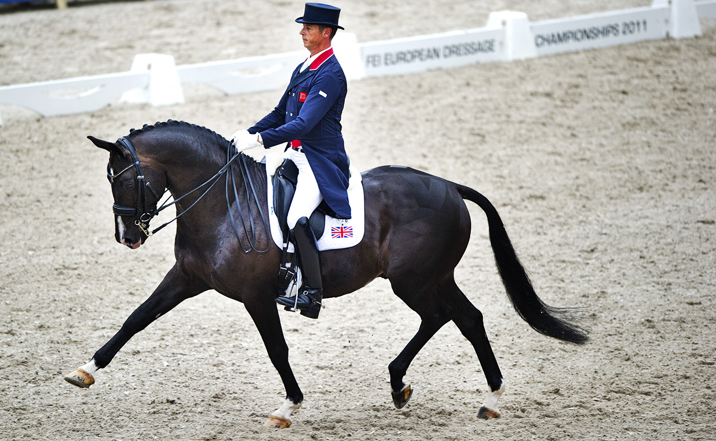 Carl Hester rides Uthopia in extended trot at the European Dressage Championships 2011.