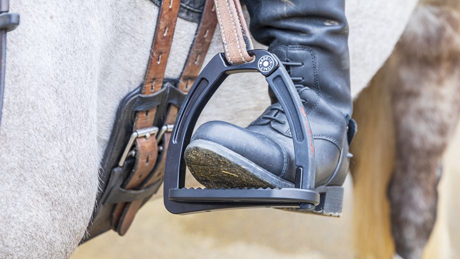 Equipe safety stirrups review