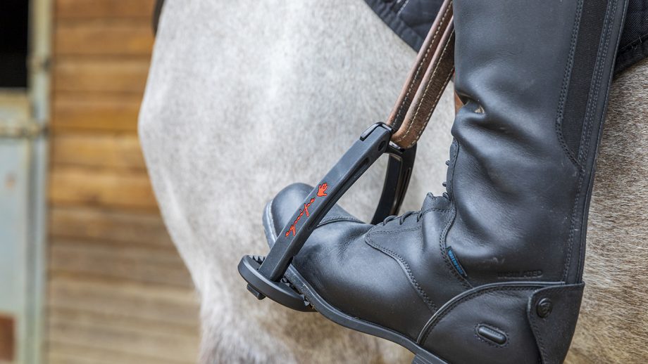 Equipe safety stirrups review