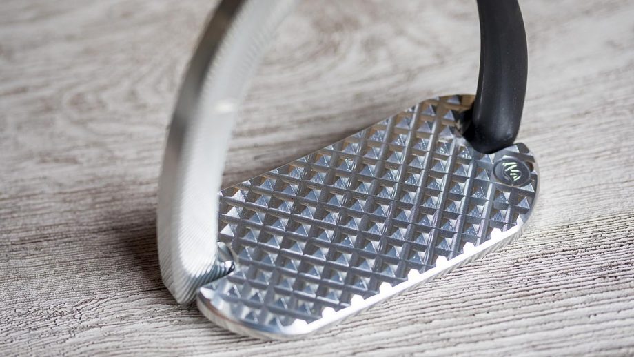 Jin Air stirrups review