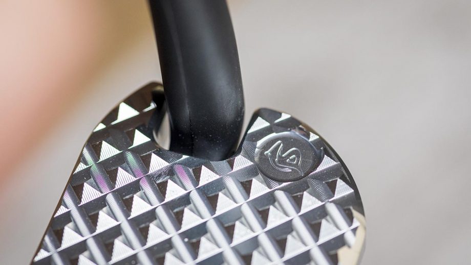 Jin Air stirrups review