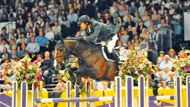 Billy Twomey riding Je T’Aime Flamenco