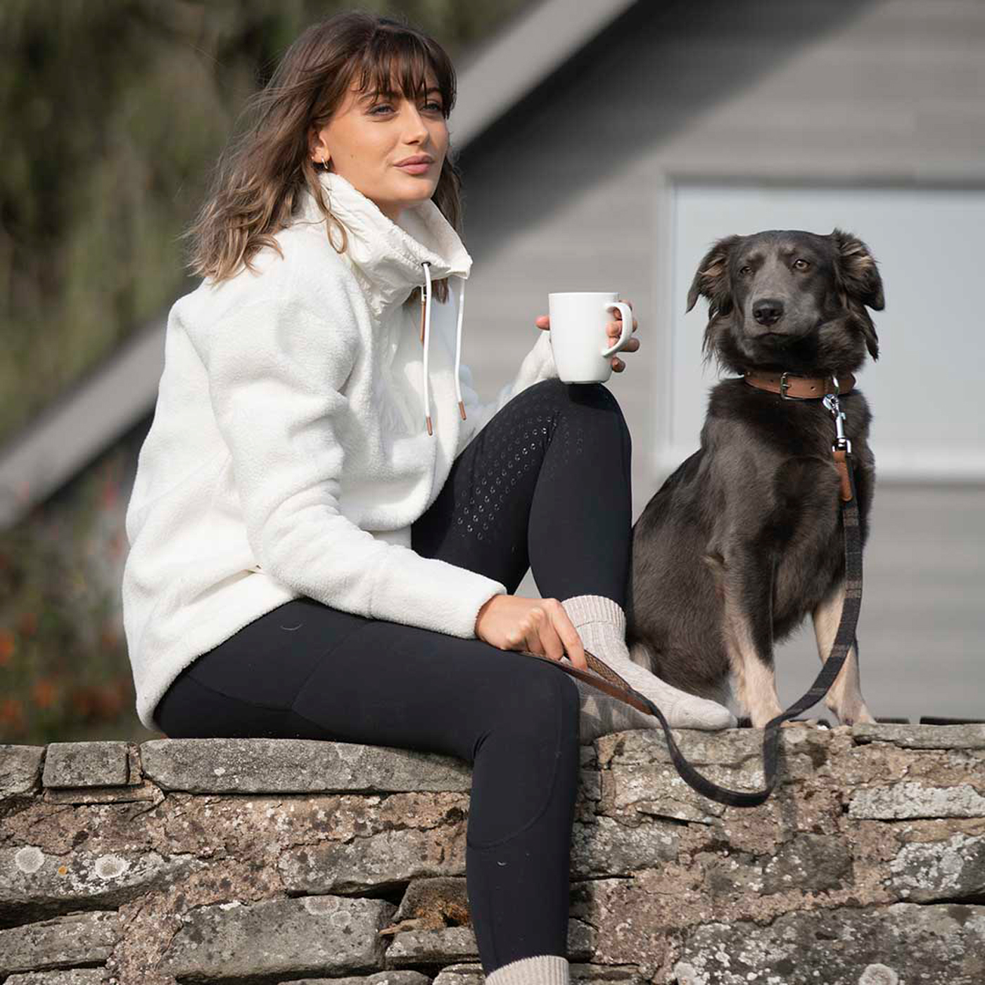 Toggi_Outdoor_Cloud_White_Jumper_Lifestyle_4