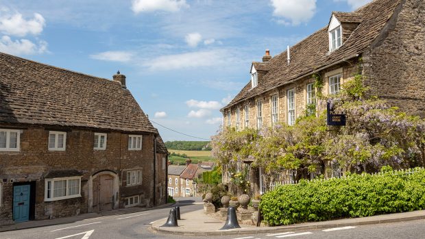 Hotels and other places to stay near Bicton Horse Trials