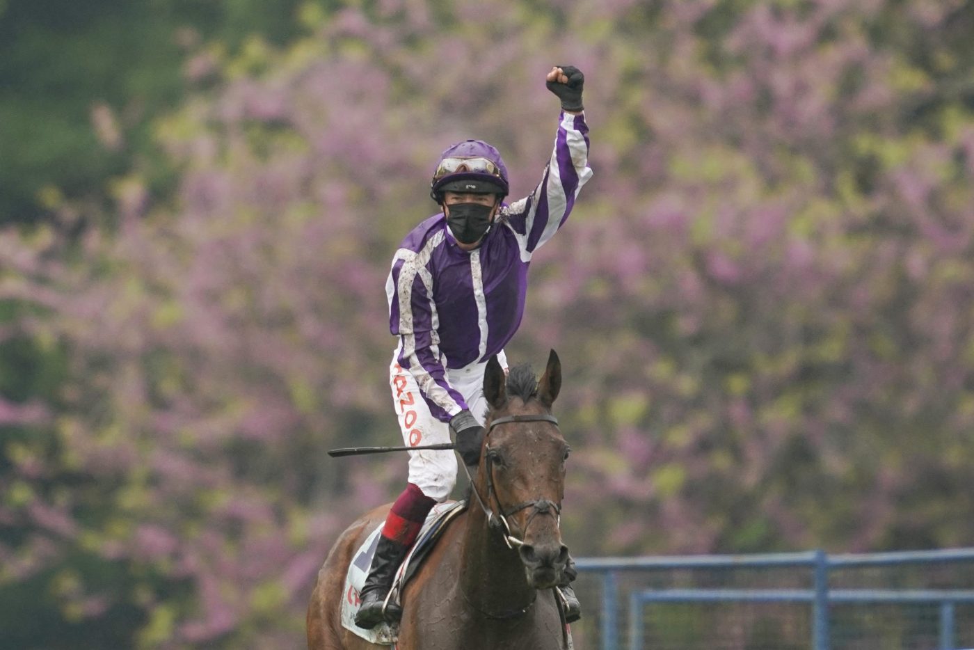 Epsom Oaks winner 2021 Snowfall ridden by Frankie Dettori