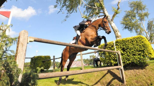 William Funnell and Cortaflex Mondriaan win the 2008 Hickstead Derby
