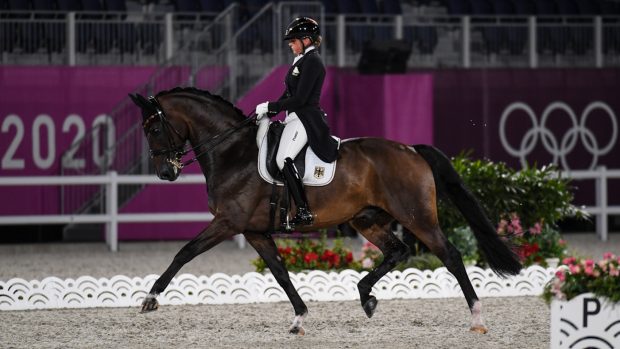 Dorothee Schneider rides Showtime FRH at the Tokyo Olympic dressage grand prix (25 July 2021)