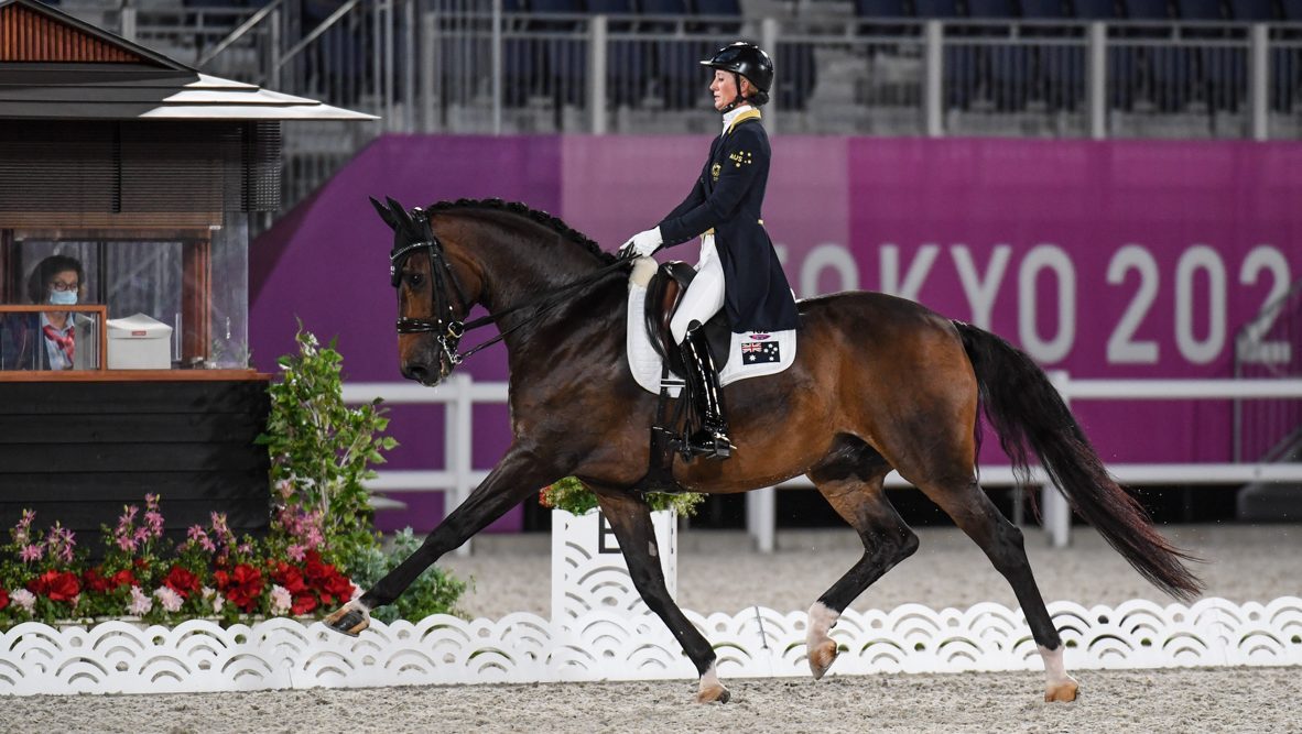 スポーツ・フィットネス Enjoying Dressage Venezuela's Patricia Ferrando & Honnaisseur SJ Win Thermal