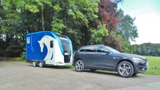 Night-Treka-painted_Hero_1400x788