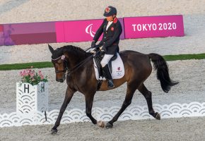 British Grade II rider Lee Pearson rides Breezer at the Tokyo Paralympics