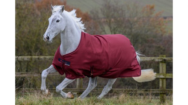 Bucas Freedom lightweight turnout