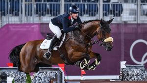 Holly Smith and Denver jumping in the Olympic team showjumping final at the Tokyo 2020 Olympic Games