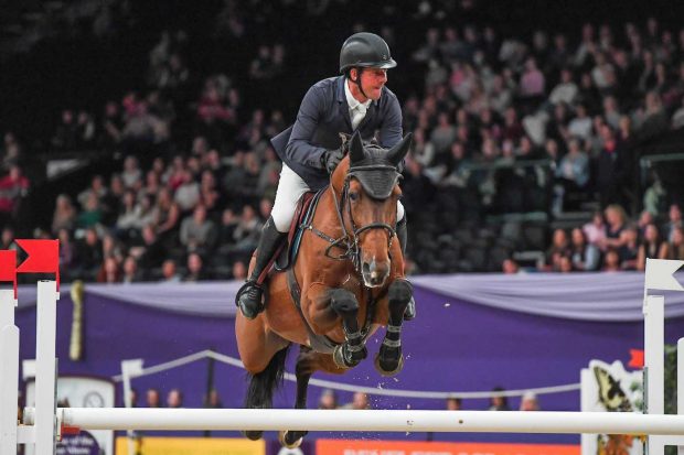 Guy Williams and Rouge De Ravel win the HOYS Thistledown Cup