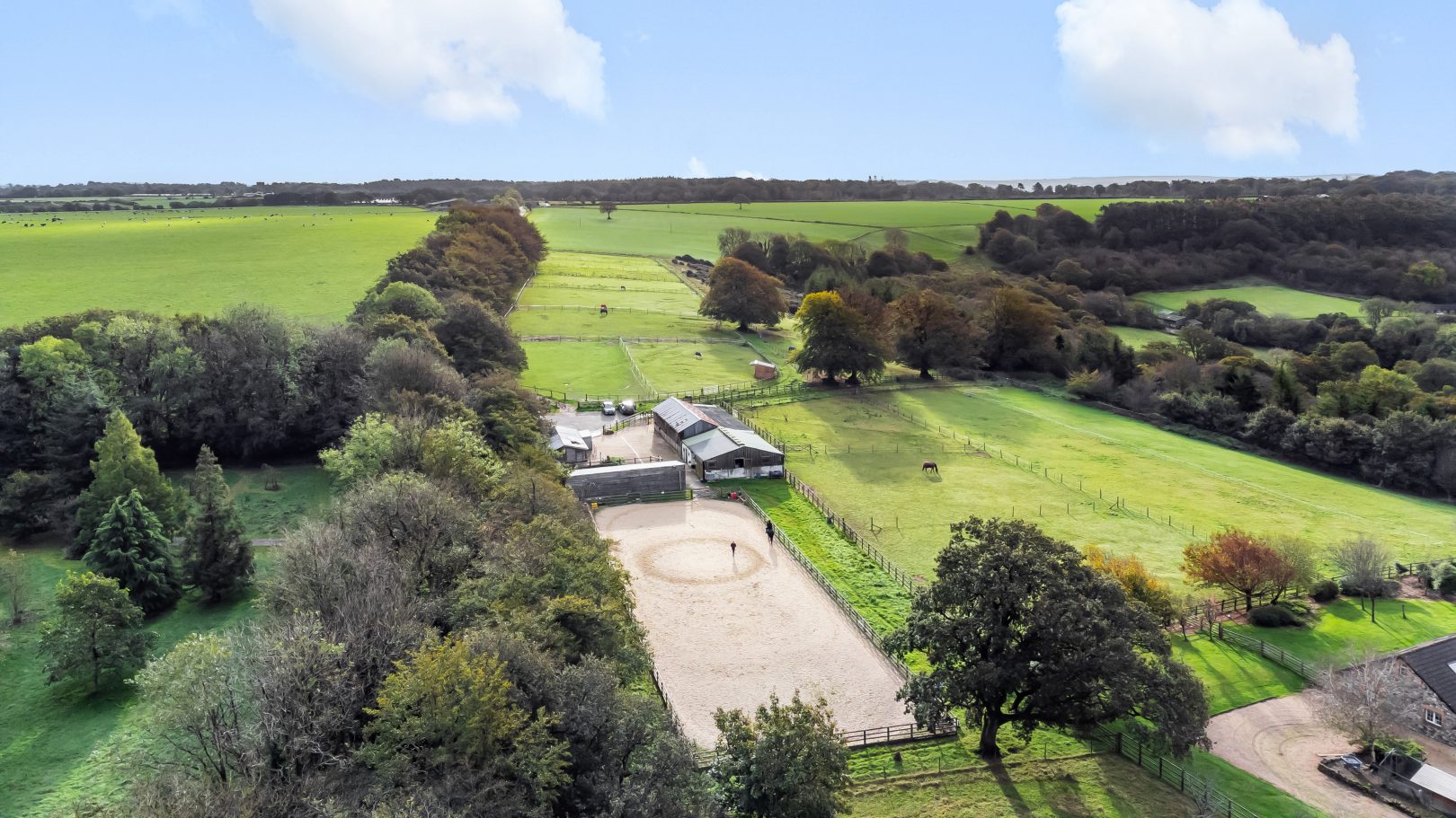 A yard with 19 stables, arena and over 10 acres is on the market for £