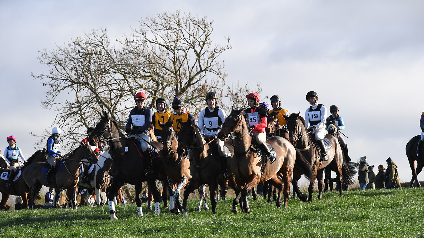 Riders preparing at the start of the Melton Hunt Club ride