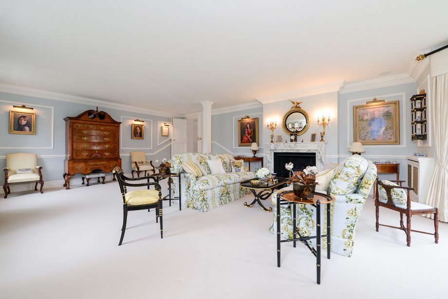 Guess the price tag on this estate complete with 26 loose boxes, 100 acres, eight bedroom