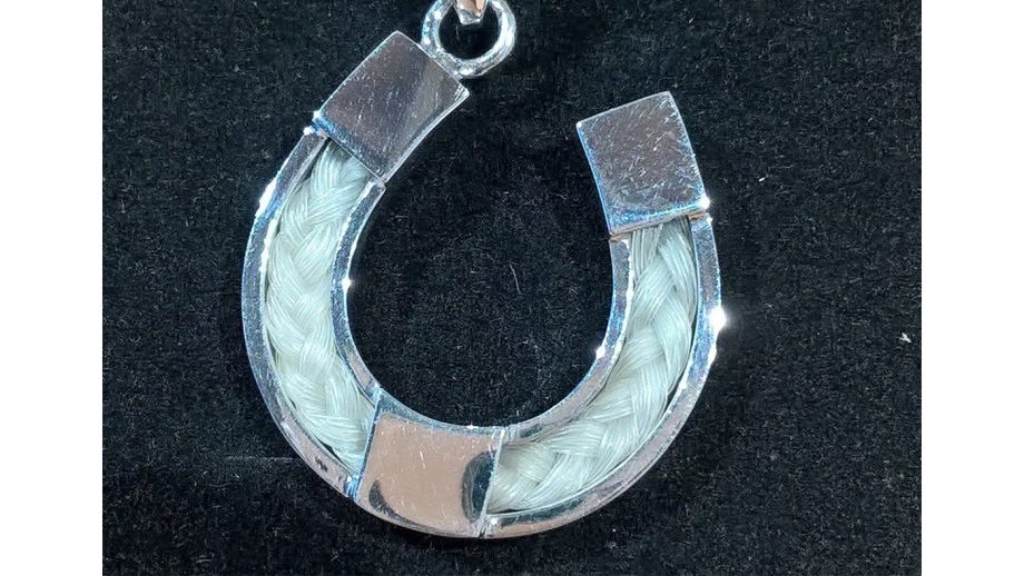 Horse hair keepsakes jewellery, keyrings, ornaments Horse & Hound