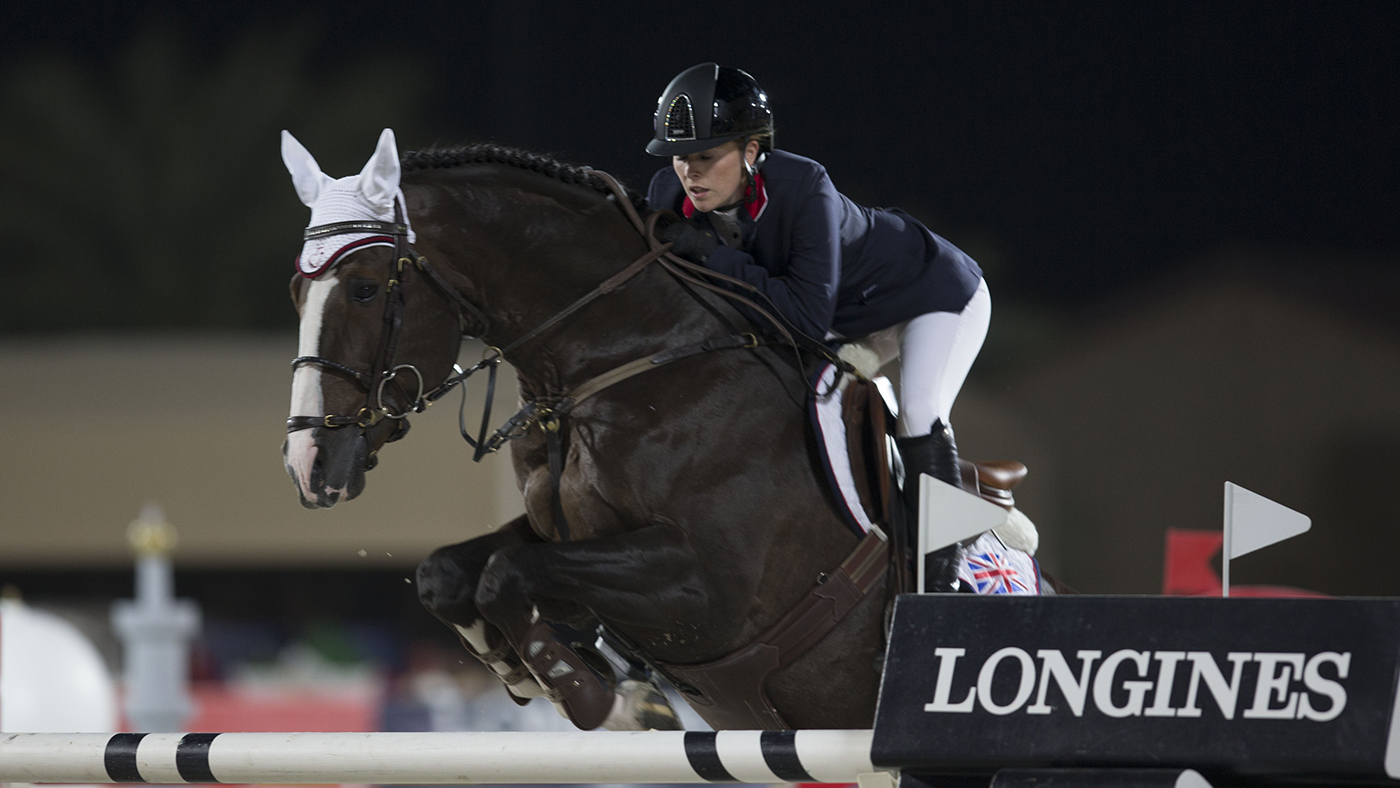 Yasmin Pinchen riding Van de Vivaldi