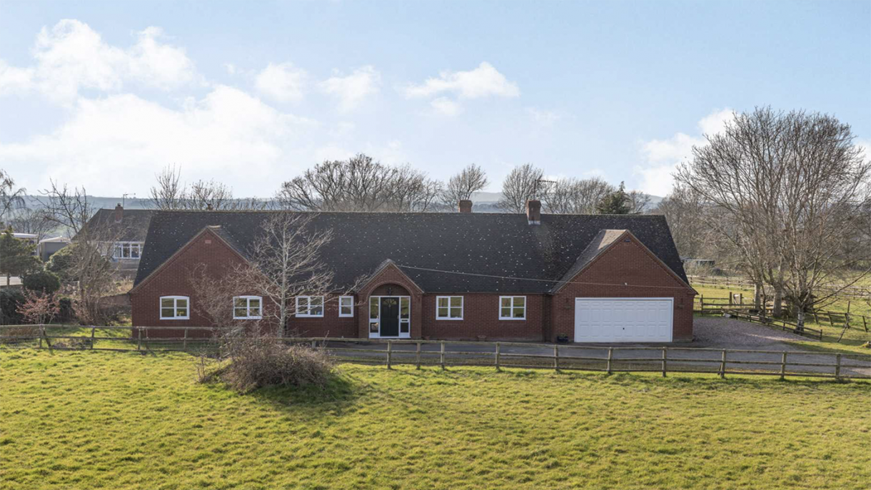 Pay £650,000 for a smallholding including 3 bedroom home, 3.7 acres